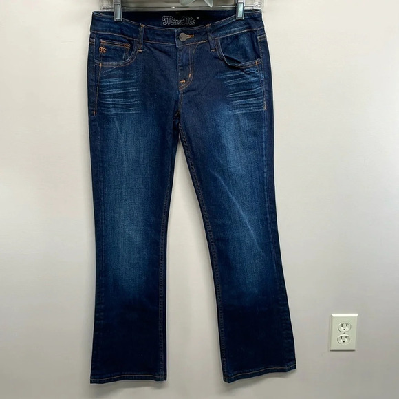NWOT Miss Me Audrina 5 Pocket Low Rise Boot Cut Denim Jeans 28 - Picture 1 of 15